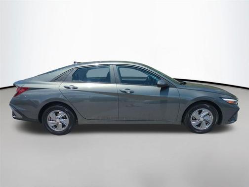 Amazon Gray 2025 Hyundai ELANTRA SE