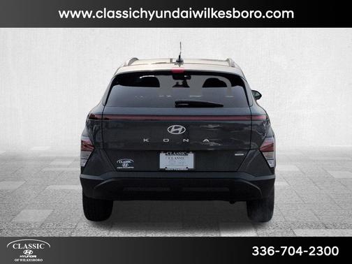 2025 Hyundai KONA SEL