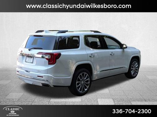 2022 GMC Acadia Denali
