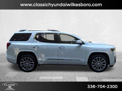 2022 GMC Acadia Denali