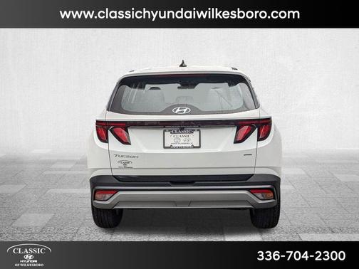 2025 Hyundai TUCSON SE