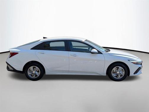 Serenity White 2026 Hyundai ELANTRA SE