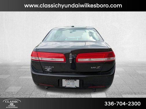 2012 Lincoln MKZ Base