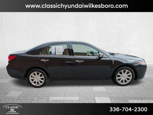 2012 Lincoln MKZ Base