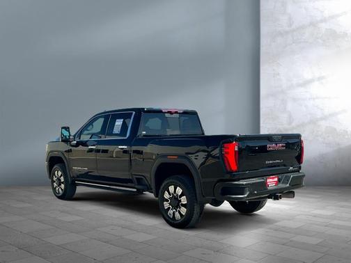 2024 GMC Sierra 2500 Denali