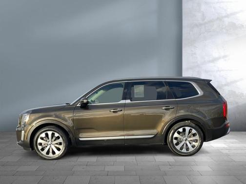 2021 Kia Telluride S