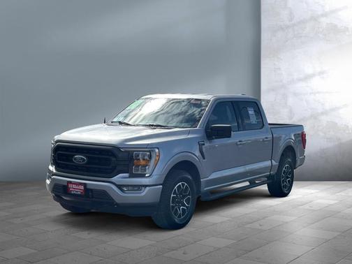 Iconic Silver Metallic 2021 Ford F-150 XLT
