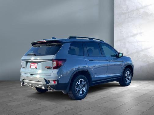 2022 Honda Passport AWD TrailSport
