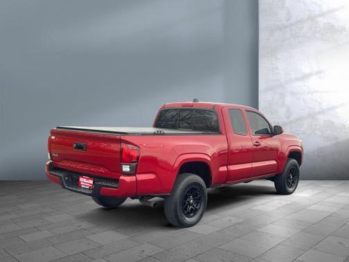 2018 Toyota Tacoma SR