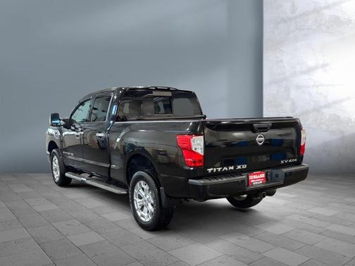 2017 Nissan Titan XD SV