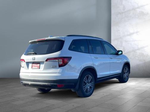 2022 Honda Pilot AWD Sport