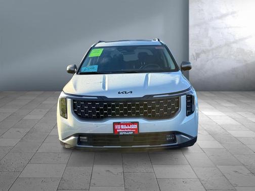 Ivory Silver 2026 Kia Carnival SX