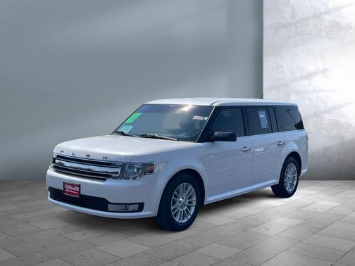 White 2018 Ford Flex SEL