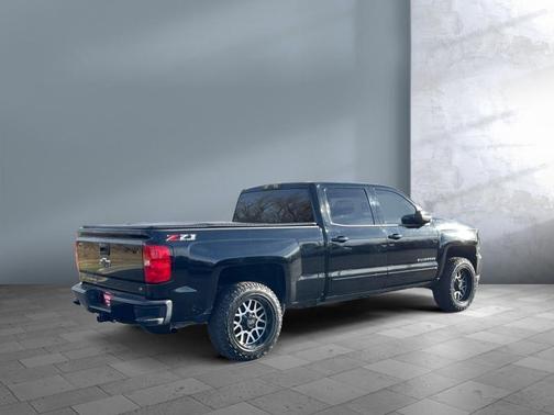 2018 Chevrolet Silverado 1500 2LT