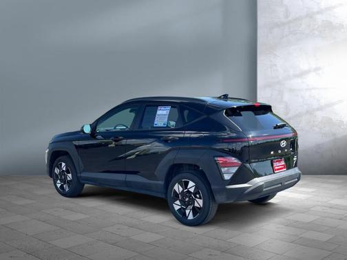 Abyss Black Pearl 2025 Hyundai KONA SEL