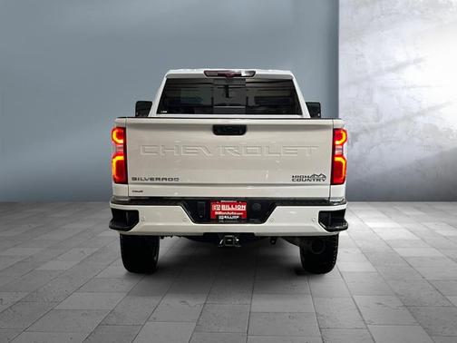 2023 Chevrolet Silverado 3500 High Country