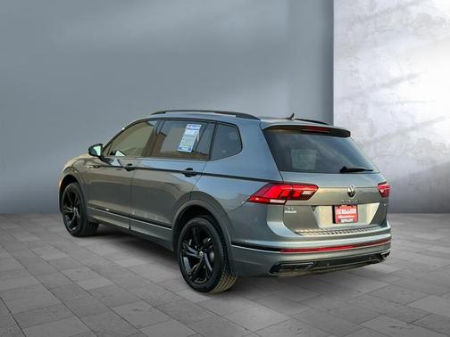 2024 Volkswagen Tiguan 2.0T SE R-Line Black 4MOTION