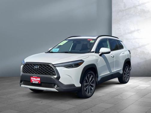 2024 Toyota Corolla Cross XLE