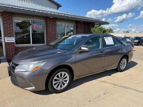 Predawn Gray Mica 2017 Toyota Camry LE