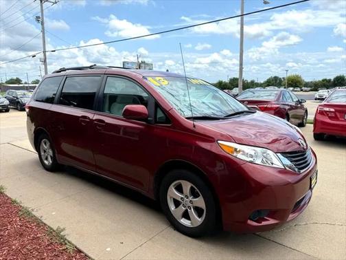 2013 Toyota Sienna LE
