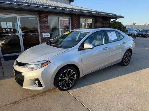 Classic Silver Metallic 2016 Toyota Corolla S Premium