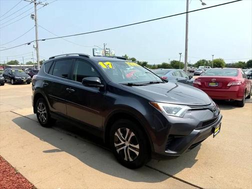 2017 Toyota RAV4 LE