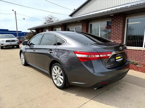 2013 Toyota Avalon XLE