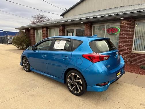 Electric Storm Blue 2018 Toyota Corolla iM Base