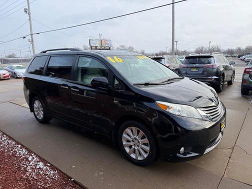 2016 Toyota Sienna Limited