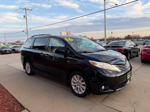 2016 Toyota Sienna Limited