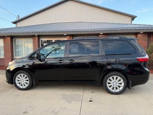 2016 Toyota Sienna Limited