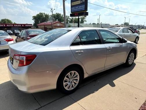 2013 Toyota Camry LE