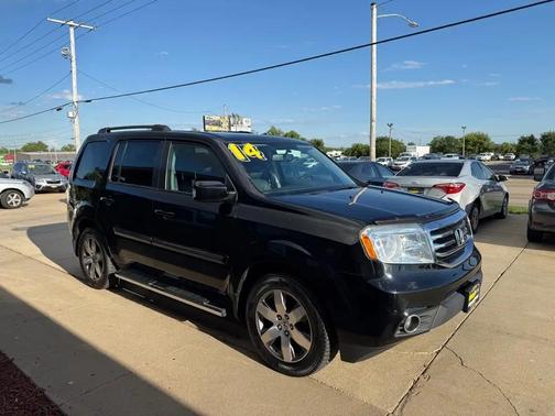 Crystal Black Pearl 2014 Honda Pilot Touring