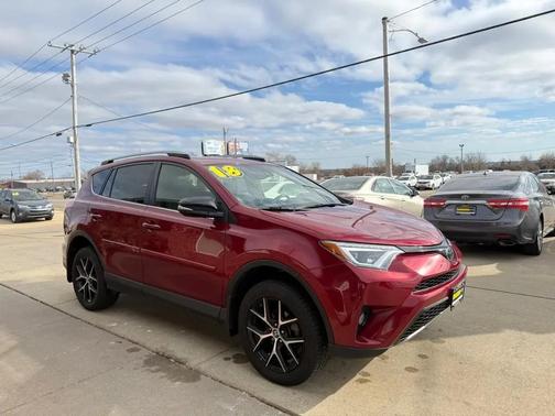2018 Toyota RAV4 SE