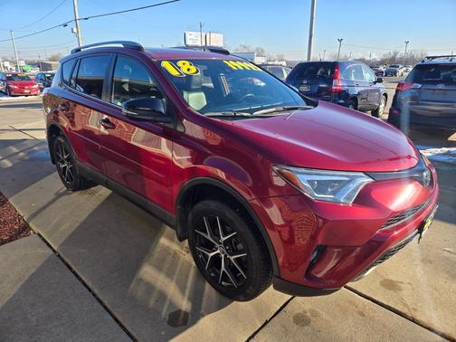 2018 Toyota RAV4 SE