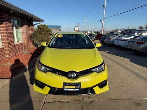 2016 Scion iM 6M