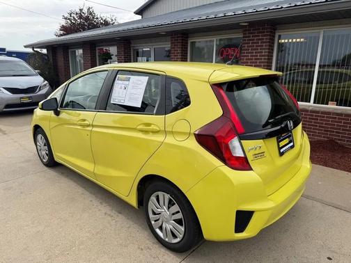 Mystic Yellow Pearl 2016 Honda Fit LX
