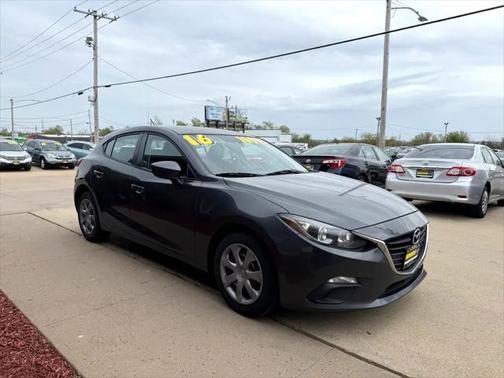 2016 Mazda Mazda3 i Sport