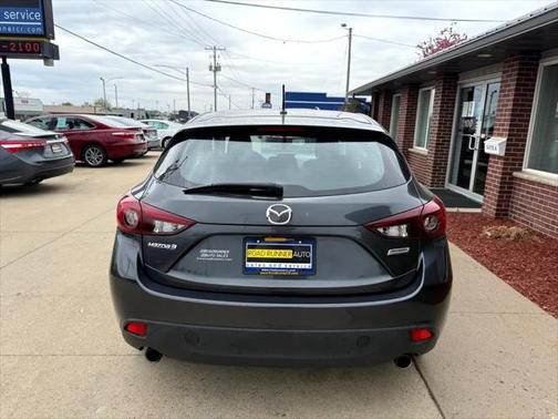 2016 Mazda Mazda3 i Sport