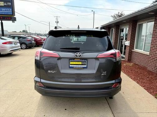 2016 Toyota RAV4 LE