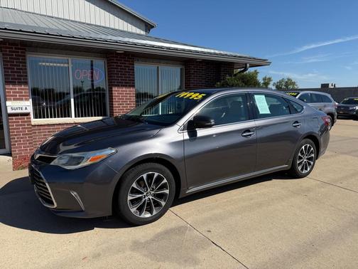 2016 Toyota Avalon XLE