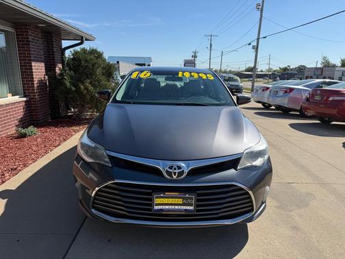 2016 Toyota Avalon XLE