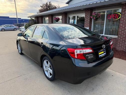 Cosmic Gray Mica 2013 Toyota Camry SE
