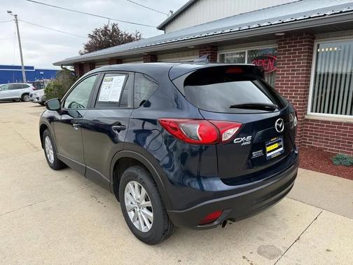 Deep Crystal Blue Mica 2016 Mazda CX-5 Touring