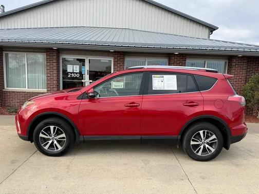 Barcelona Red Metallic 2017 Toyota RAV4 XLE