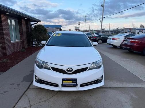 2012 Toyota Camry SE
