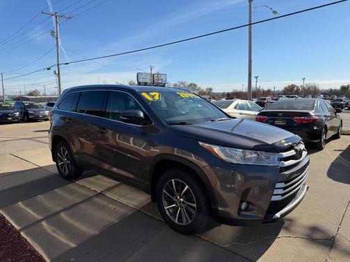 2017 Toyota Highlander XLE