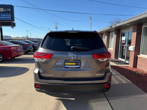 2017 Toyota Highlander XLE