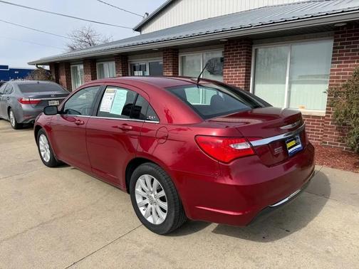 2013 Chrysler 200 Touring