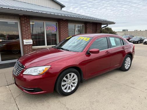 2013 Chrysler 200 Touring